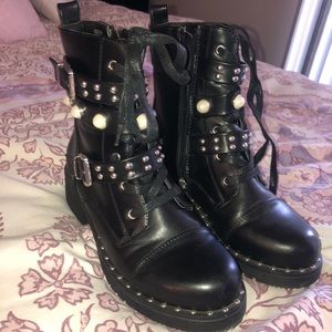 STUDDED COMBAT BOOTS